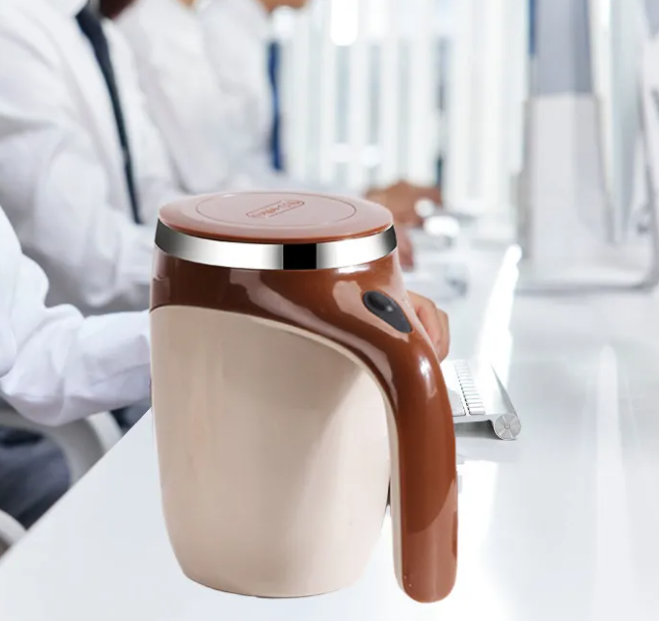AuraMix™ Smart Self-Stirring Magnetic Mug
