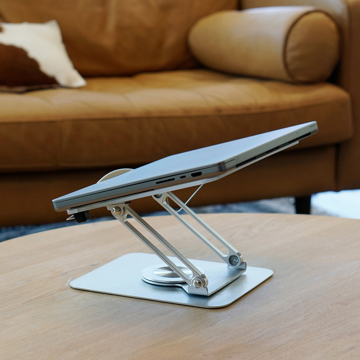 Cloud-View™ Aluminum 360° Travel Phone Stand