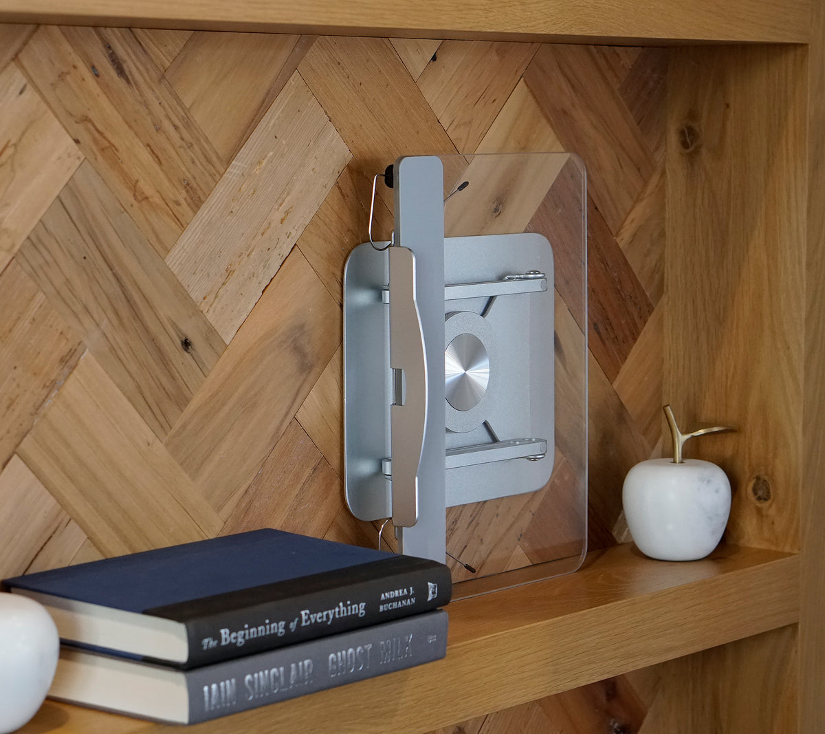 Cloud-View™ Aluminum 360° Travel Phone Stand