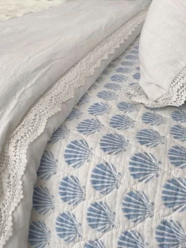 AuraCloud™ Snap-Cool | Hyper-Evaporative Instant Cooling Towel