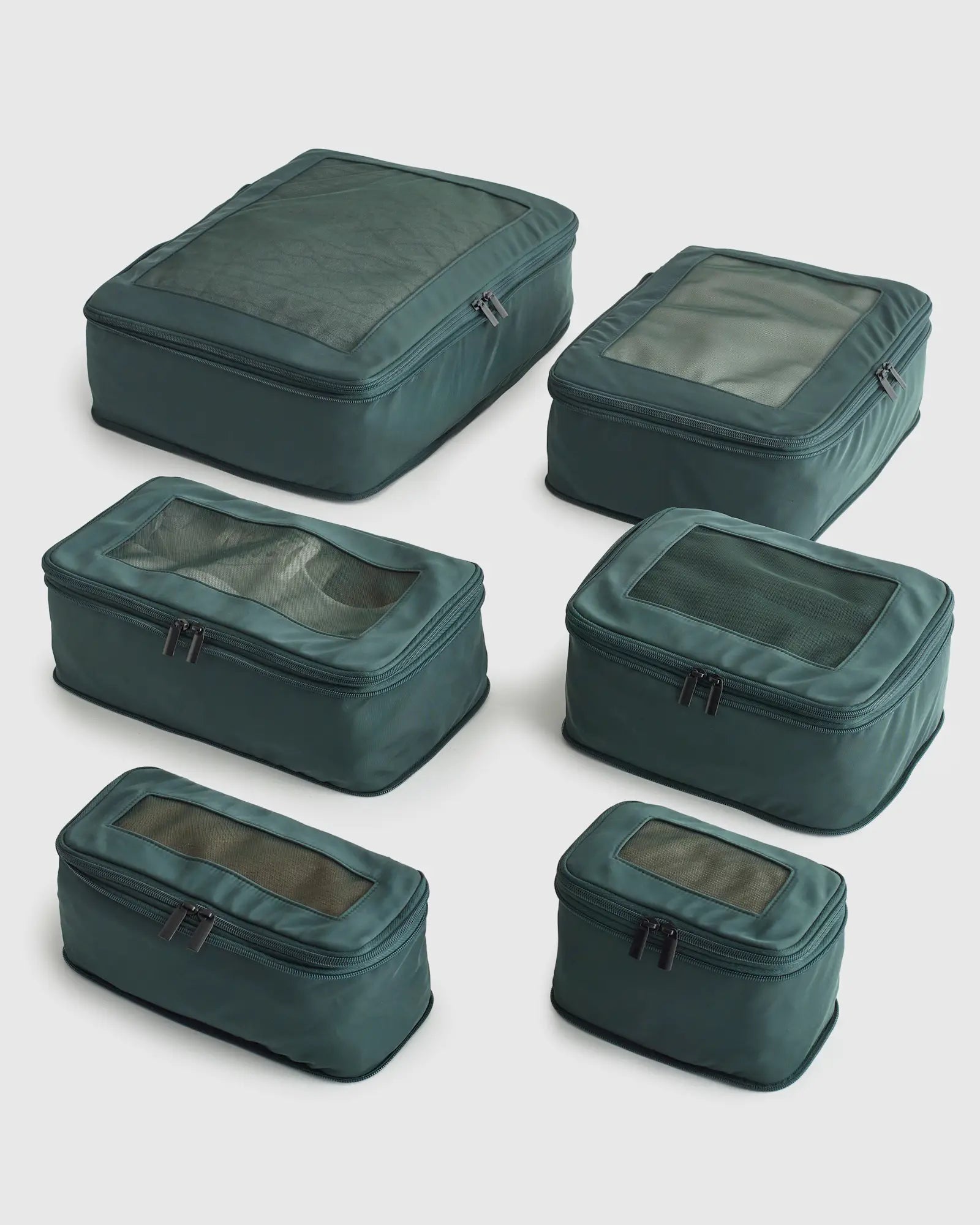AuraPack™ Compression Packing Cubes – 4-Piece Space-Saving Set